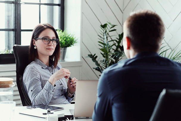 Agentes inmobiliarios